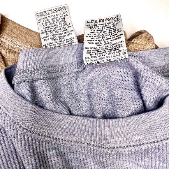 2 Roxy Y2K Thermals - Tan & Grey Long Sleeve Tees w/ Surfer Logo Rare Grail - Picture 16 of 16